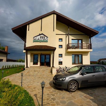Hotel Pensiunea Mateo à Buzău Extérieur photo