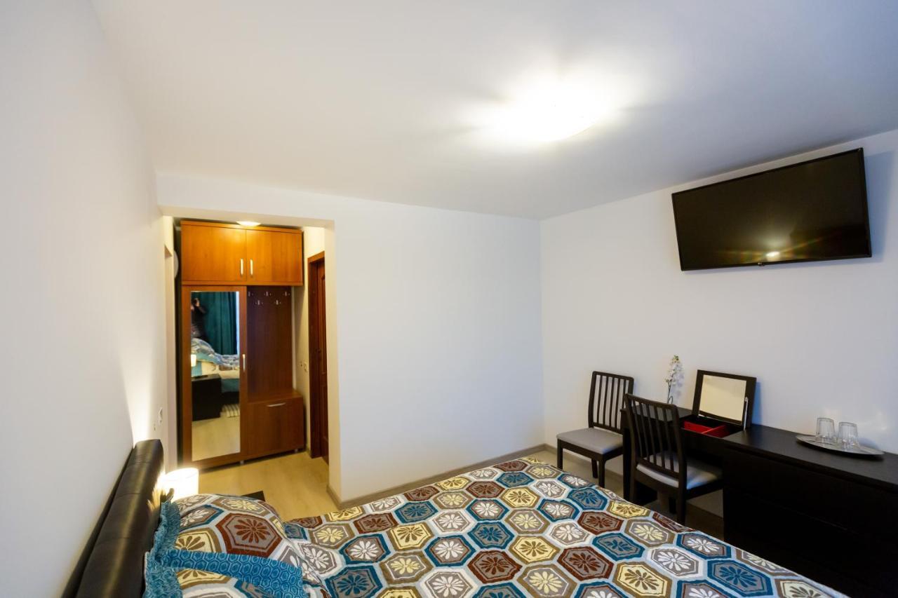 Hotel Pensiunea Mateo à Buzău Extérieur photo